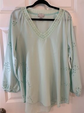 NEW Lilly Mason Mint Crochet V-Neck Balloon Sleeve Blouse L